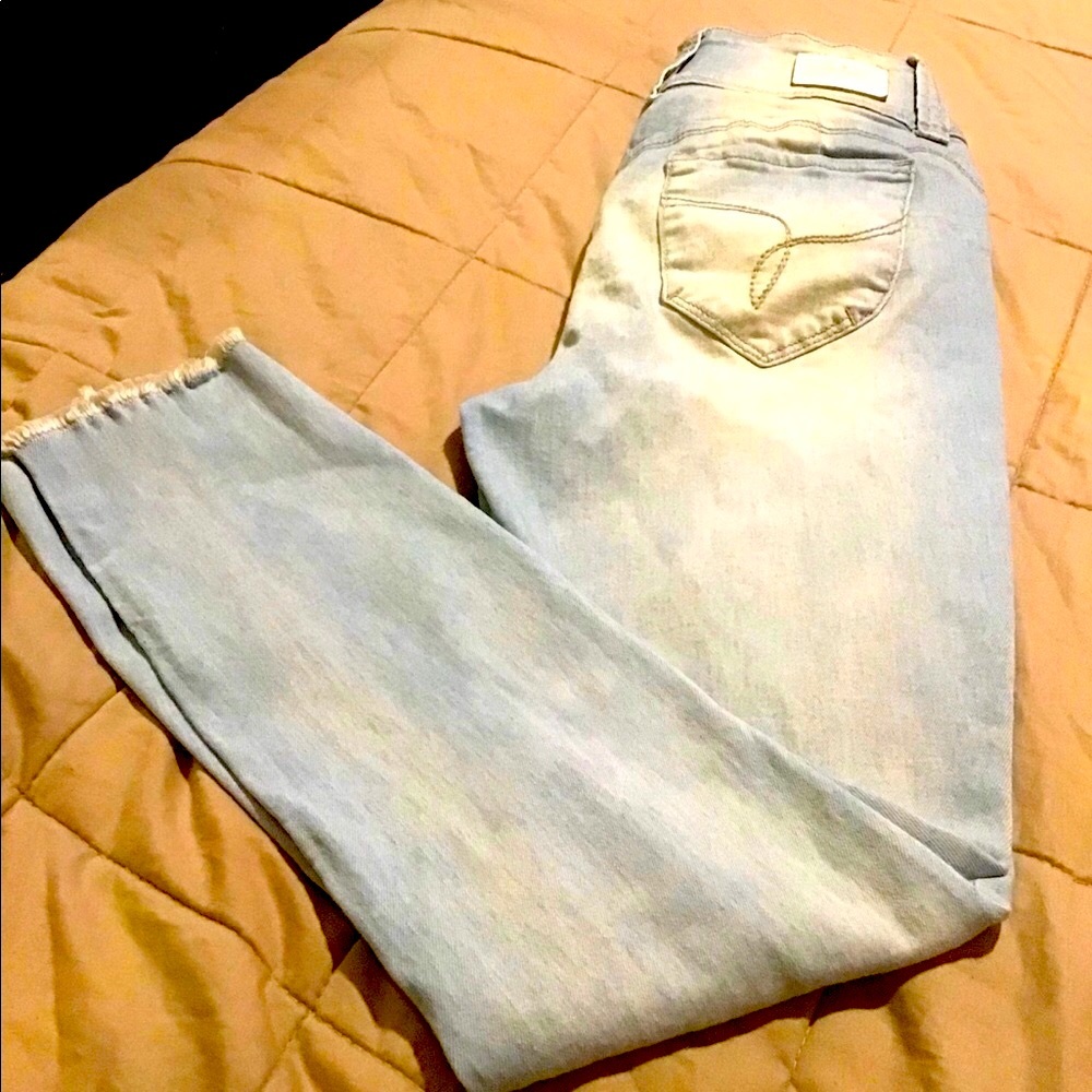 YMU WannaBettaButt jeans